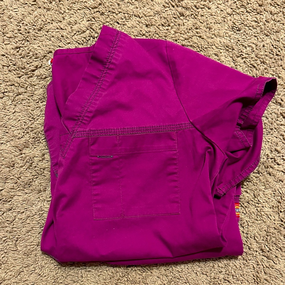 Women’s scrub set